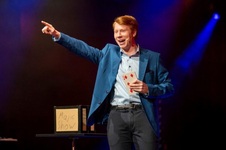 Faszinierende Illusionen: Die Magie von arcanmagic.de