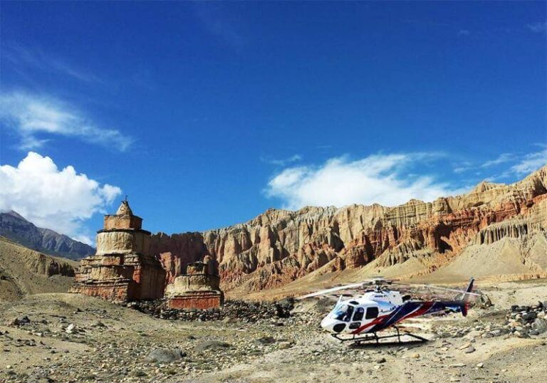 Mit der Upper Mustang Jeep Tour die versteckten Schätze Nepals entdecken