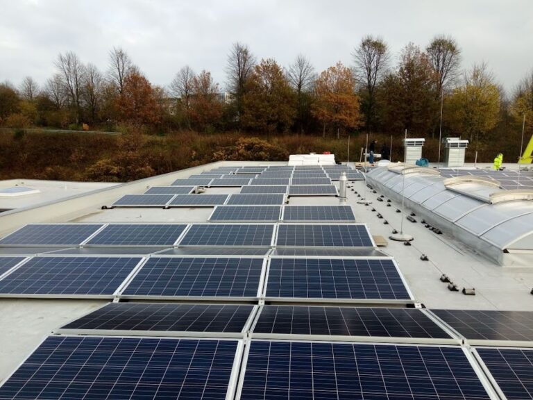 Generalüberholte Balkonstromspeicher von DRBO Greenenergy